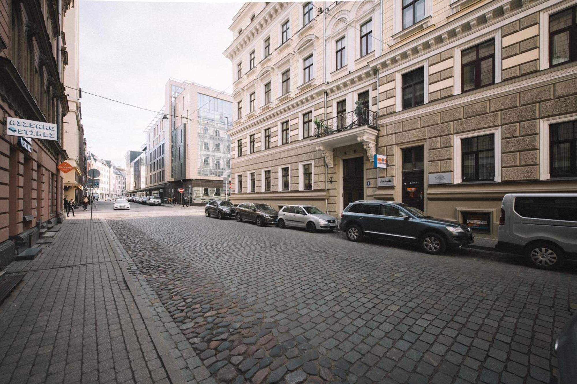 Photographer Rudolf's - Ground Floor With Separate Entrance Рига