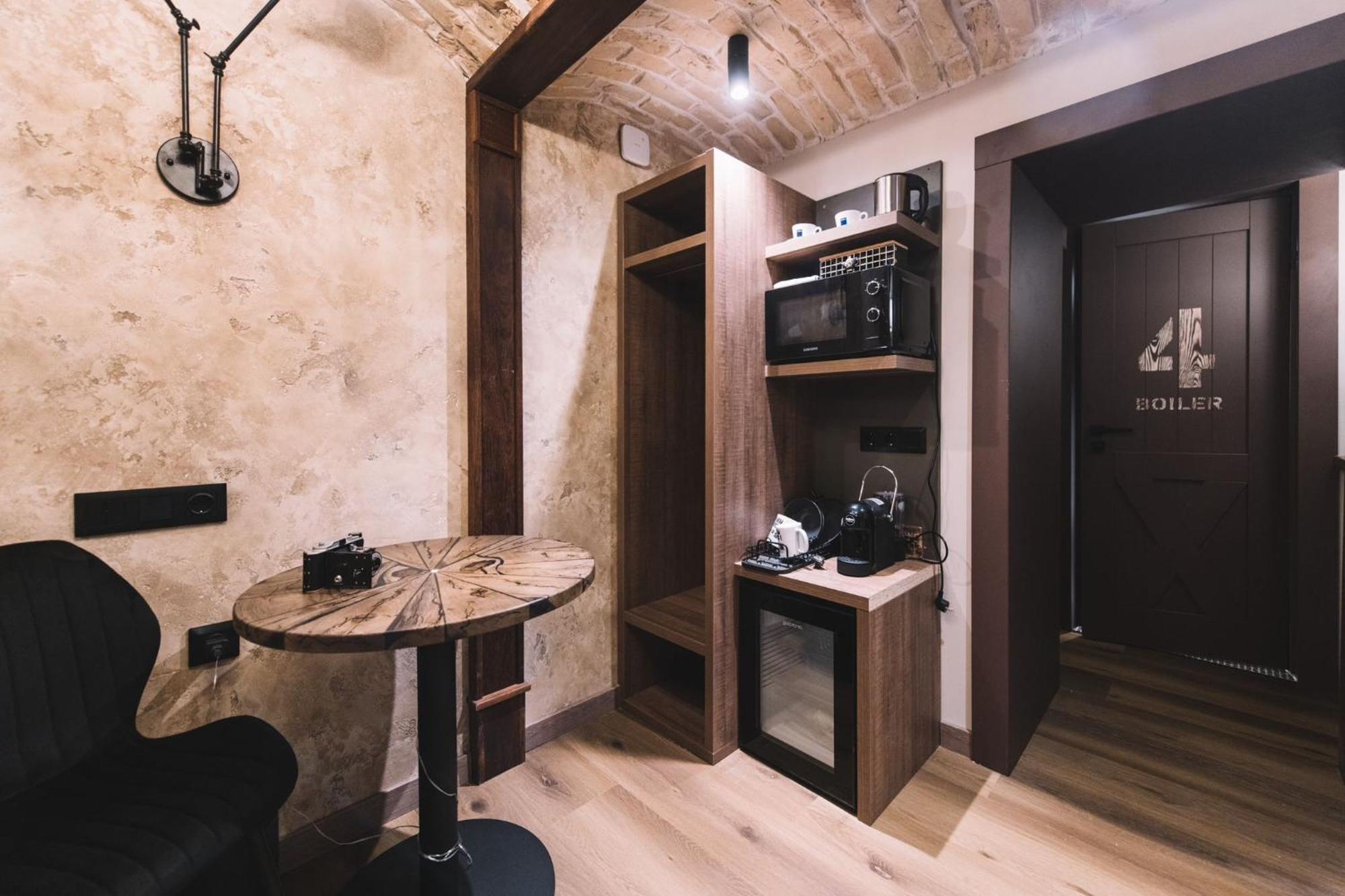 Апартаменти Photographer Rudolf's - Ground Floor With Separate Entrance *
